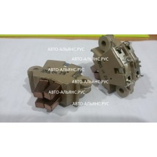 Щеткодержатель генератора HD D8*/D6A/D6BR/L7 с 4 щетками 19x6x7 